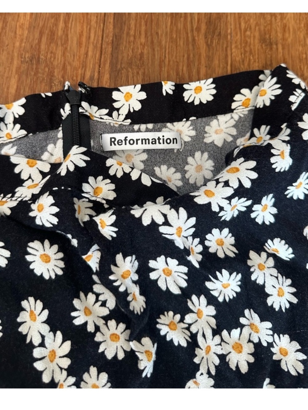 Reformation Bea Midi Skirt in Daisy - Picture 2 of 5